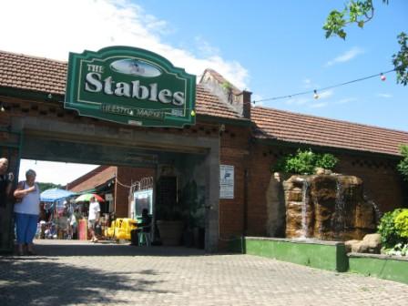 the-stables-lifestyle-market