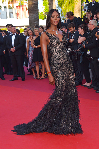 Naomi-Campbell-Cannes-2017-Versace-Cannes