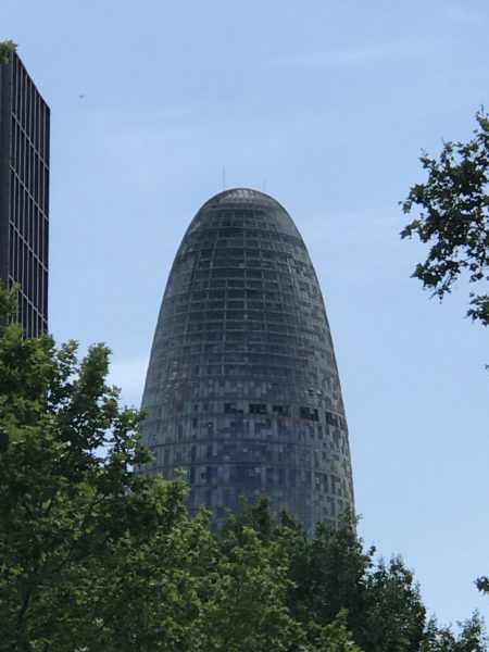 Margaret Gardiner se wêreld: Barcelona Dag 2 :Torre Agbar Torre Glories