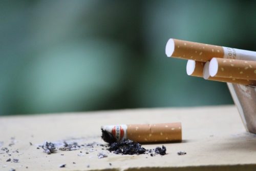 Sigarette: Druk nóú dood