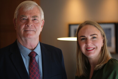 Minister Pieter Groenewald en joernalis Tanya de Vente-Bijker. Foto: Henri Viljoen