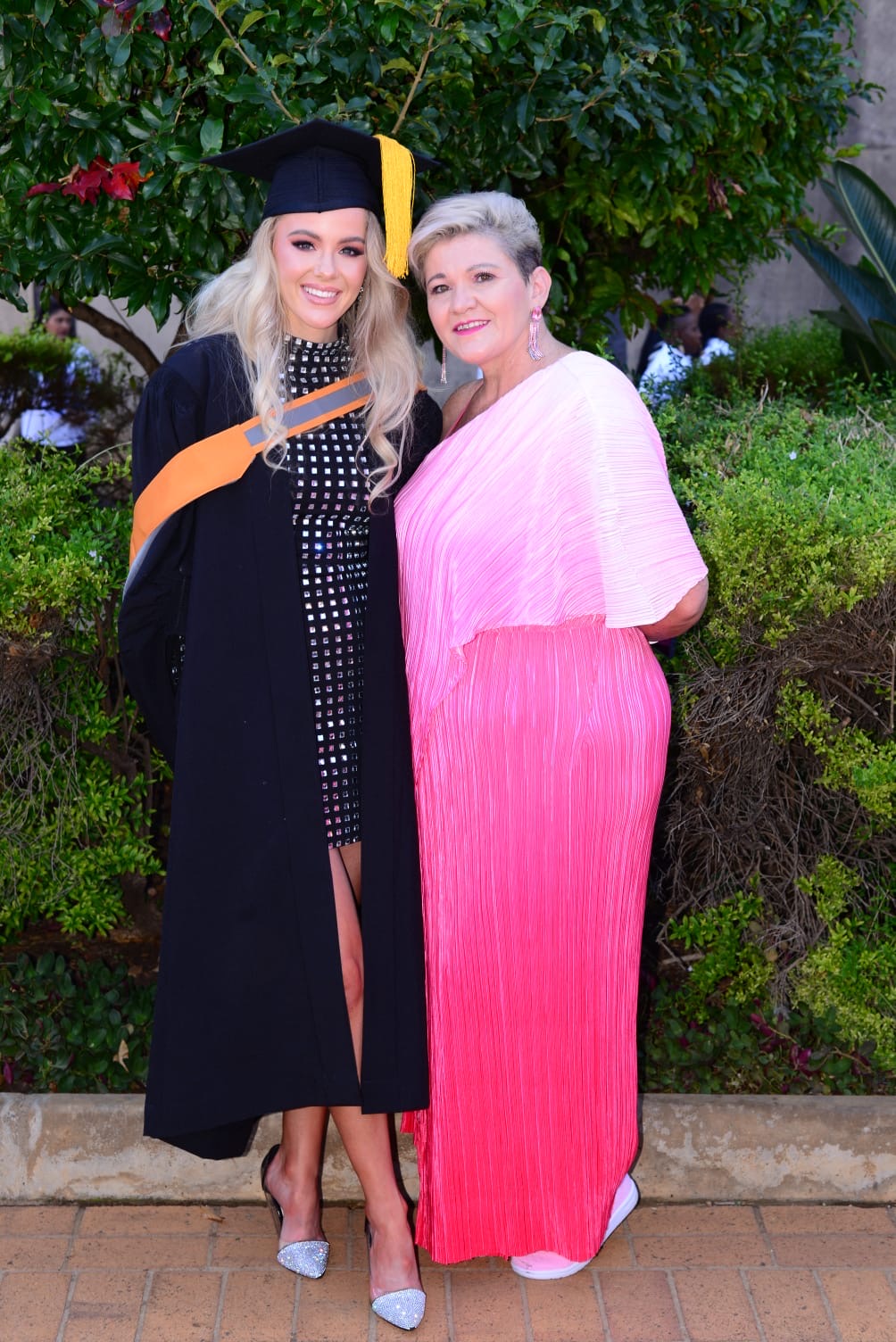 Gloria & Veruska Uys